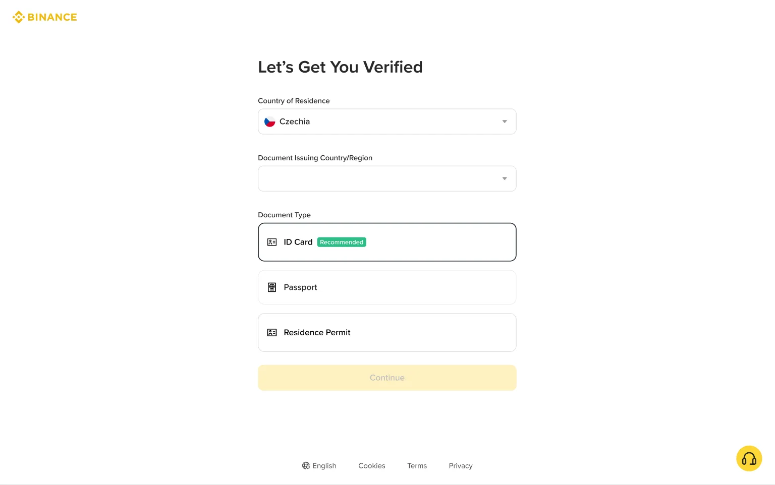 Schermata ufficiale Binance per i paesi SEE con i campi Country of Residence, Document Issuing Country/Region e le opzioni del tipo di documento